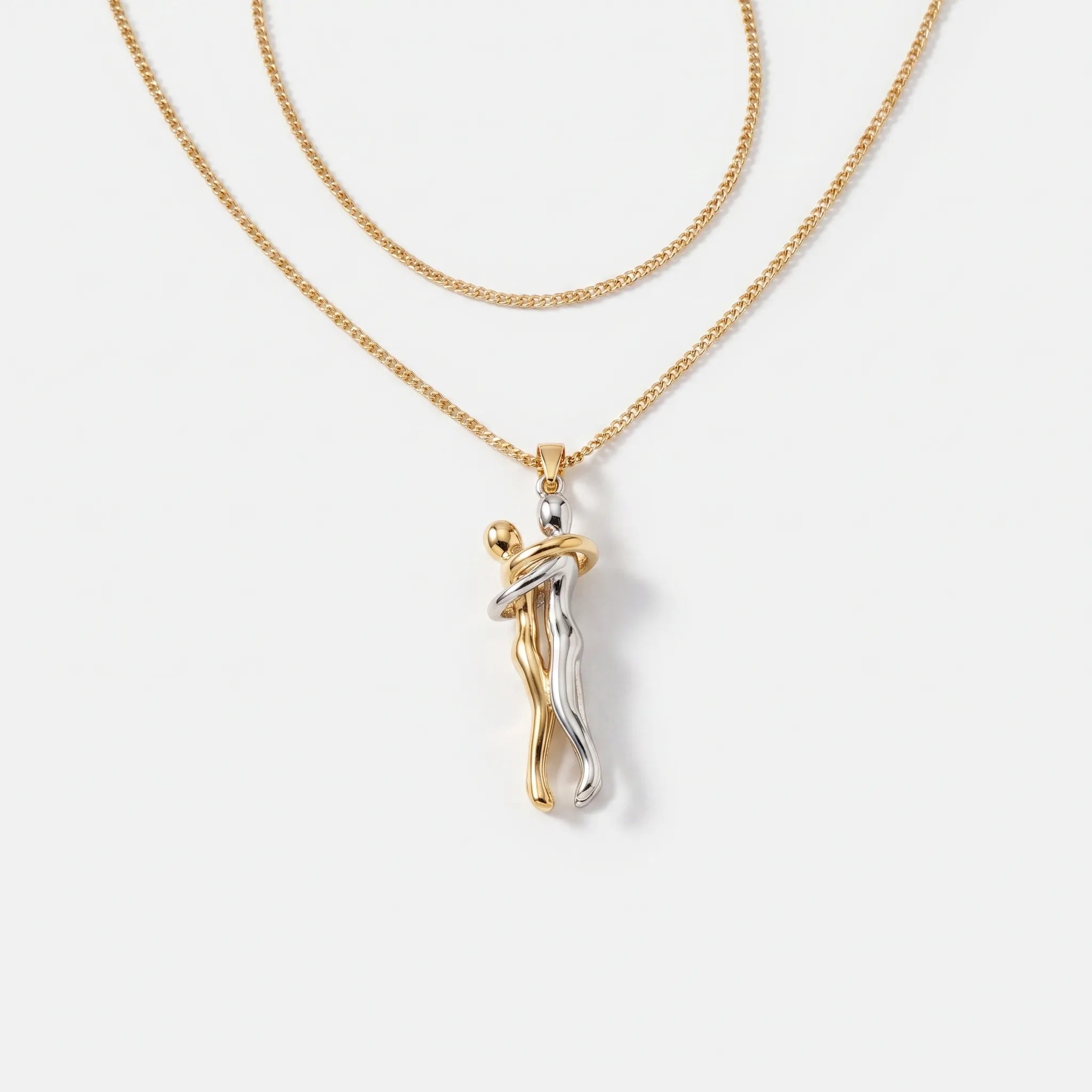 Pendentif étreinte pour femme | Compléter une tenue quotidienne