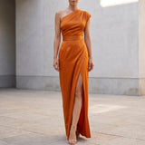Robe de soirée asymétrique avec fente | Événements formels