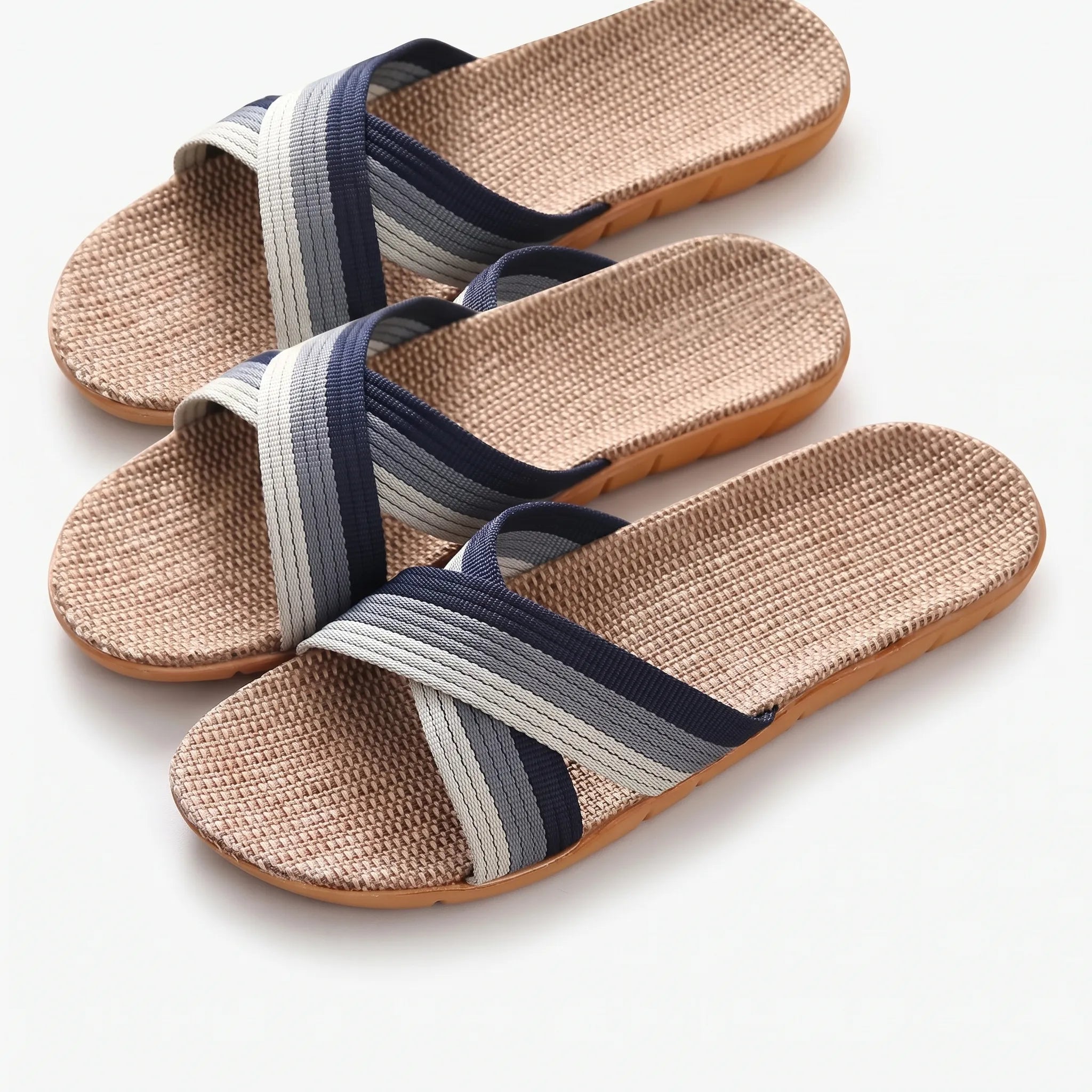 Sandales ouvertes à brides croisées | Détente à domicile