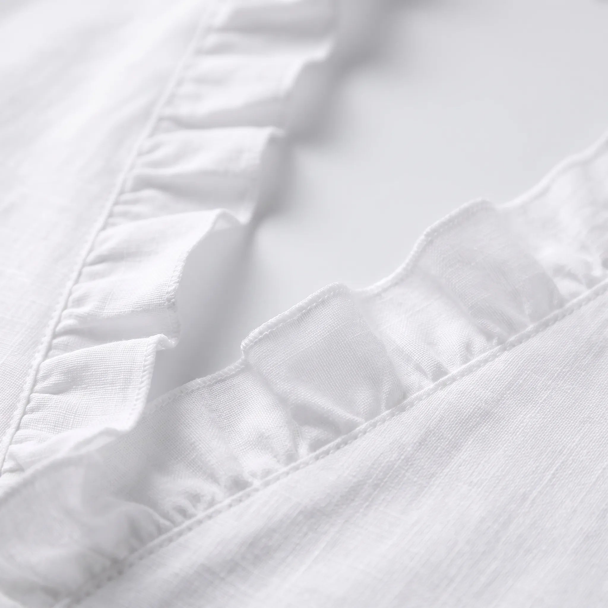 Blouse femme | Blouse élégante à col volanté