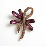 Élégante broche femme au motif floral | Rehausser une tenue