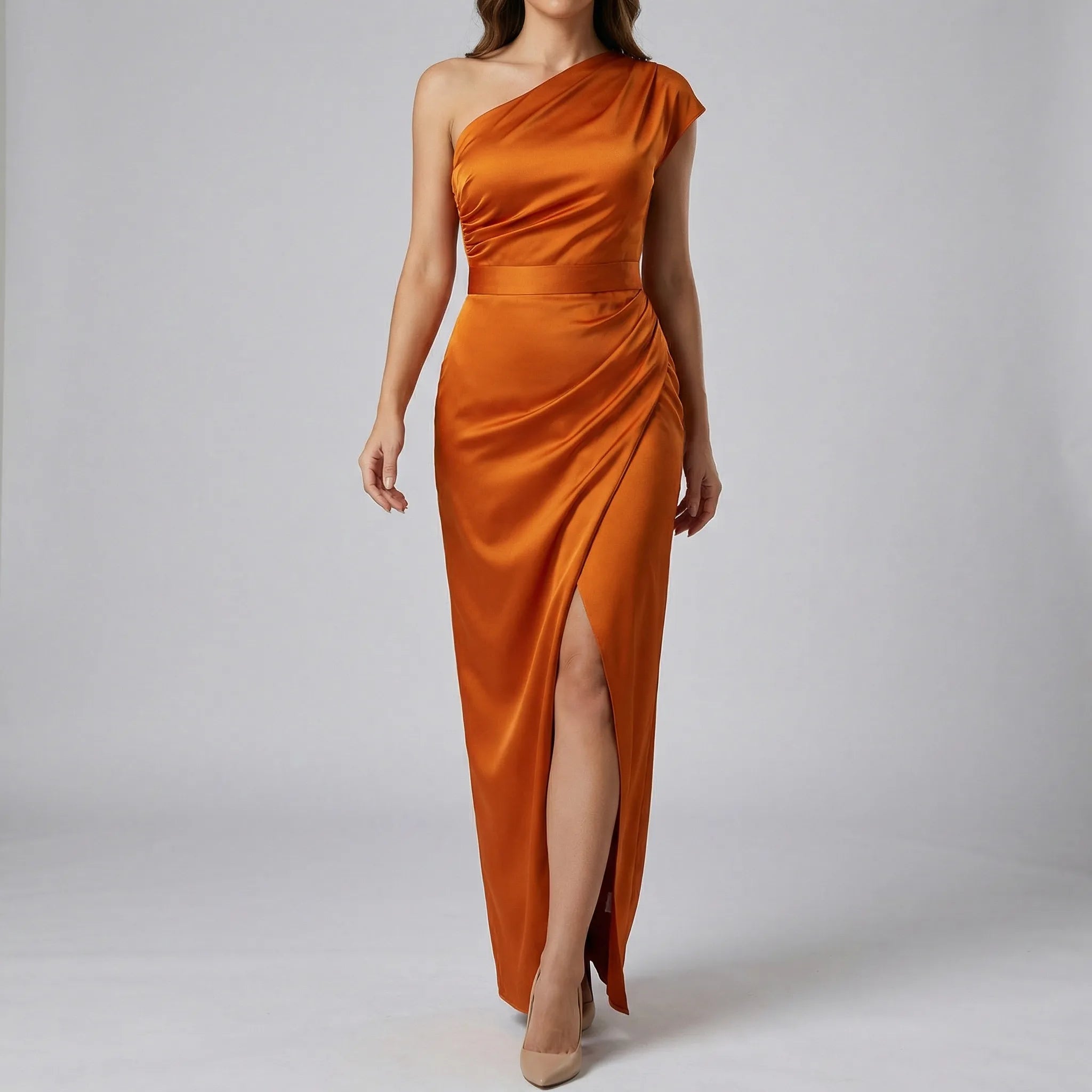 Robe de soirée asymétrique avec fente | Événements formels